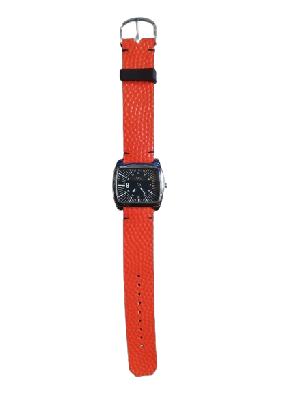 Montre avec bracelet en ballon de basket TYPIQUE
