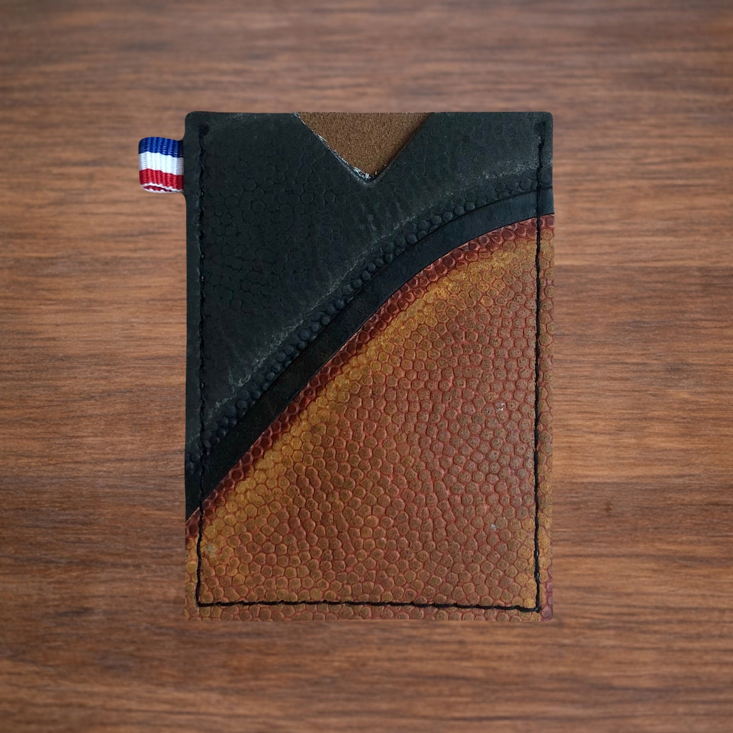 Porte-CB en ballon de basket recyclé SPALDING