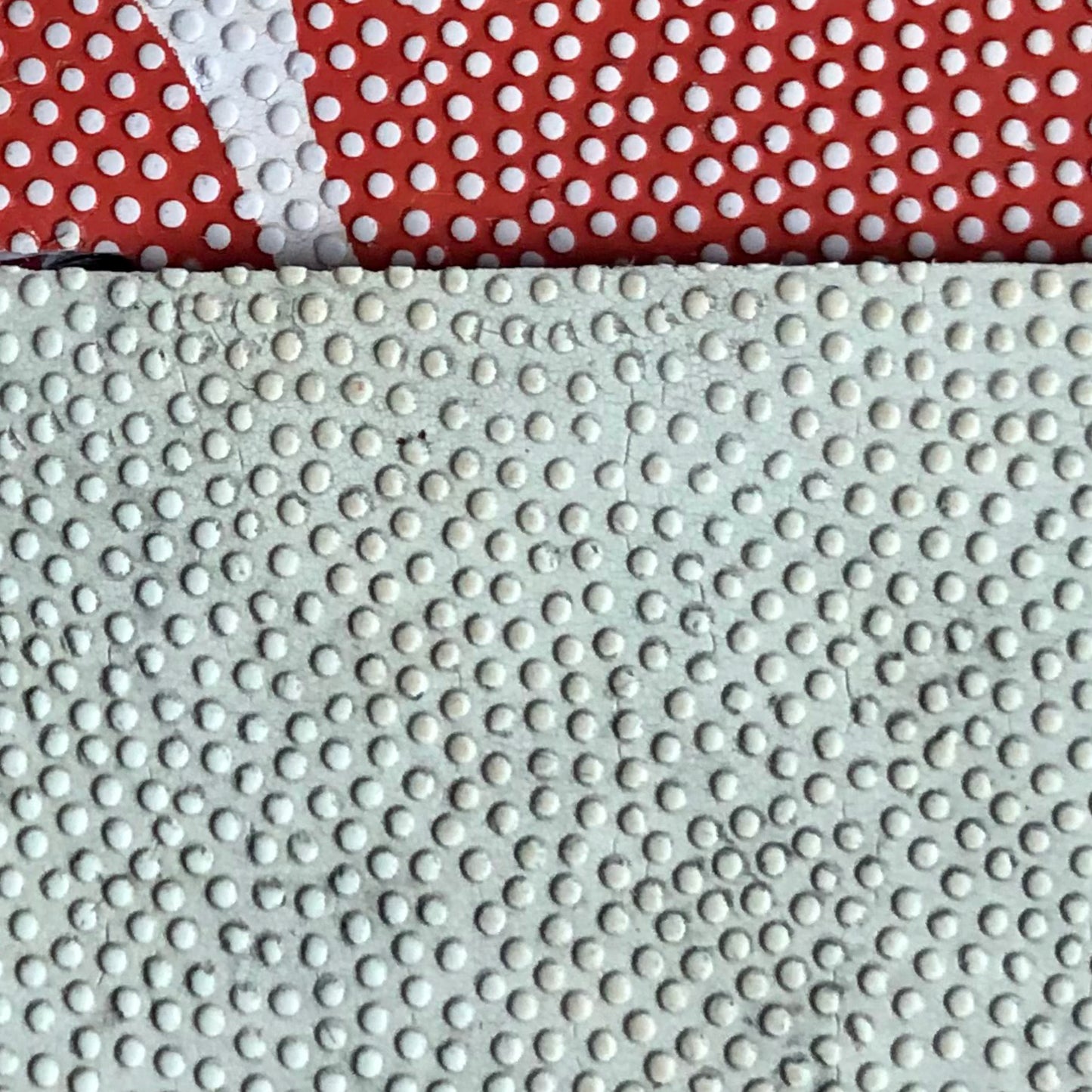 Porte-CB double en ballon de rugby recyclé blanc et rouge