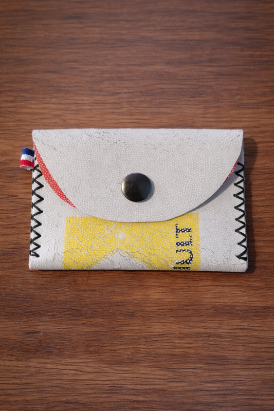Pochette Porte-monnaie en ballon de Rugby recyclé