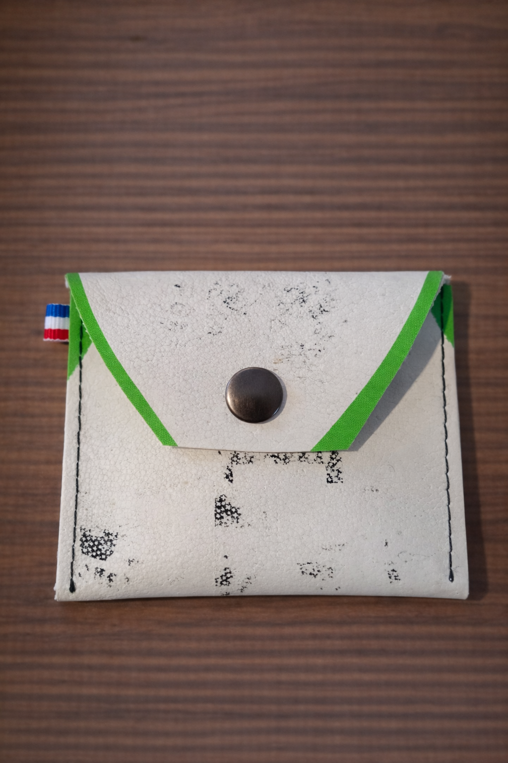 Pochette Porte-monnaie en ballon de Rugby recyclé
